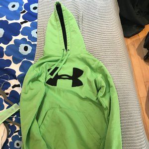 green/black underarmour hoodie, size S